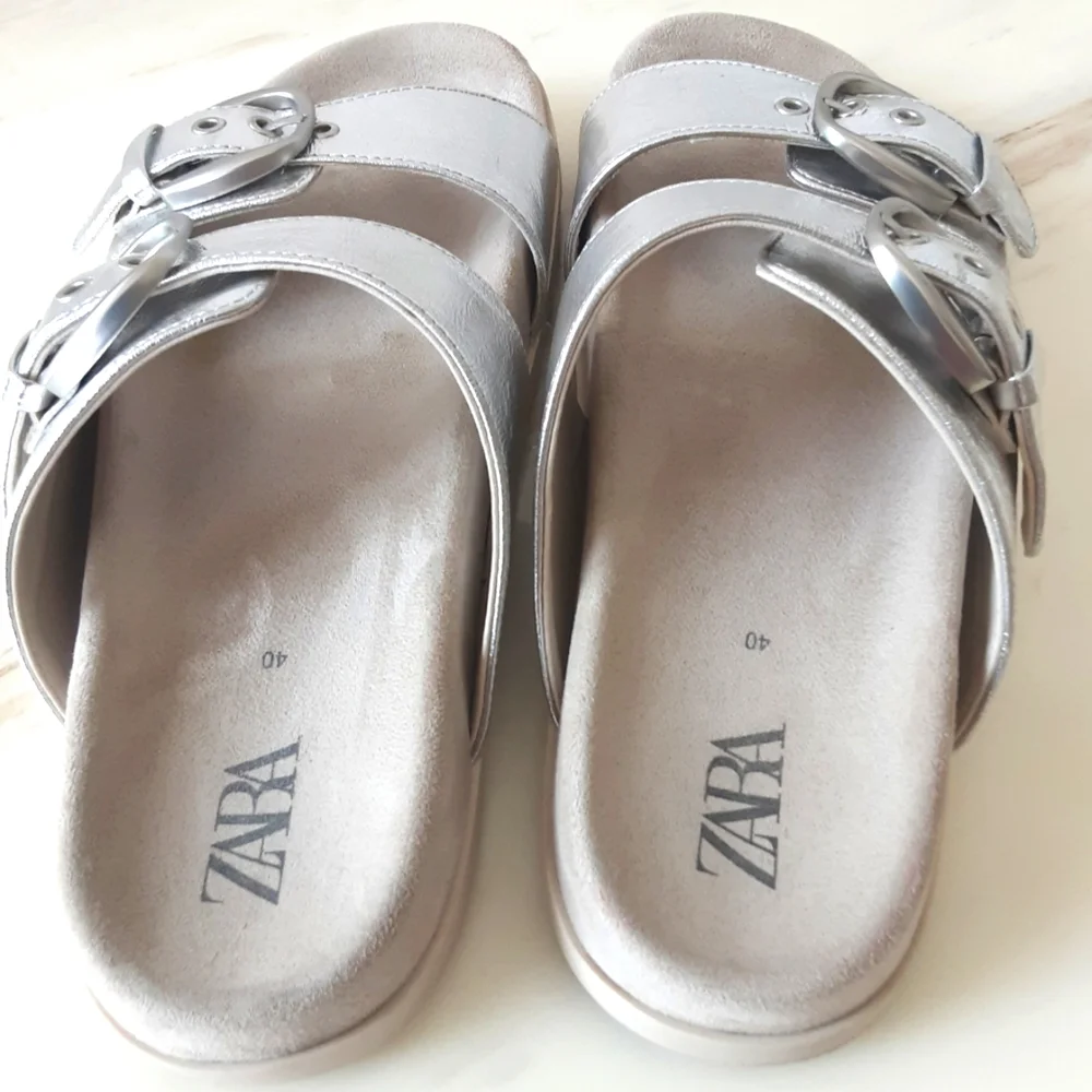 ZARA Silver Metallic Double Buckle Cushion Comfort Slides Sandals Sz 40 (9) - Picture 7 of 9